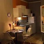 Chez Henri *