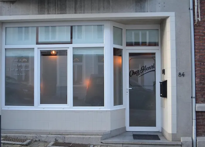 Chez Henri *